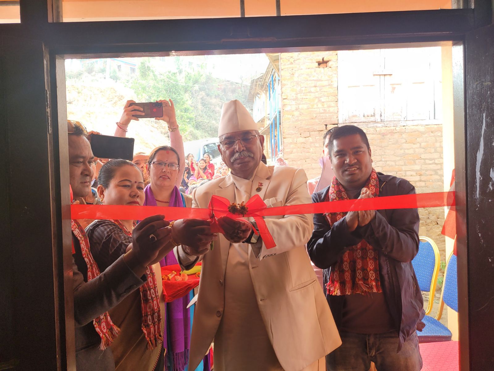 विकासको मुहार फेर्दै नमोबुद्ध नगर : थप दुई वडा कार्यालय भवन उद्घाटन