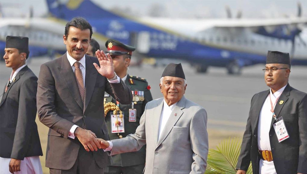 कतारका अमिर नेपालमा, राष्ट्रपति पौडेलबाट स्वागत