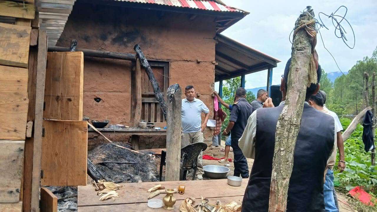 सिन्धुलीमा एकै परिवारका १६ जना रहस्यमय तरिकाले अचानक बेपत्ता
