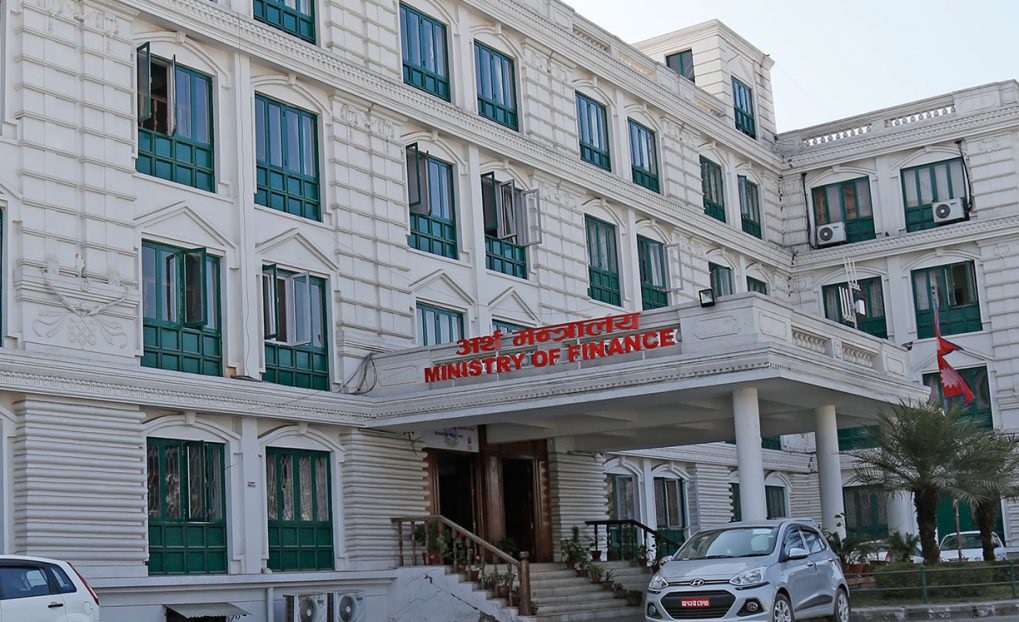 कर्मचारीलाई राहत: सरकारले लागू गर्‍यो १५ दिनमै तलब दिने नयाँ व्यवस्था