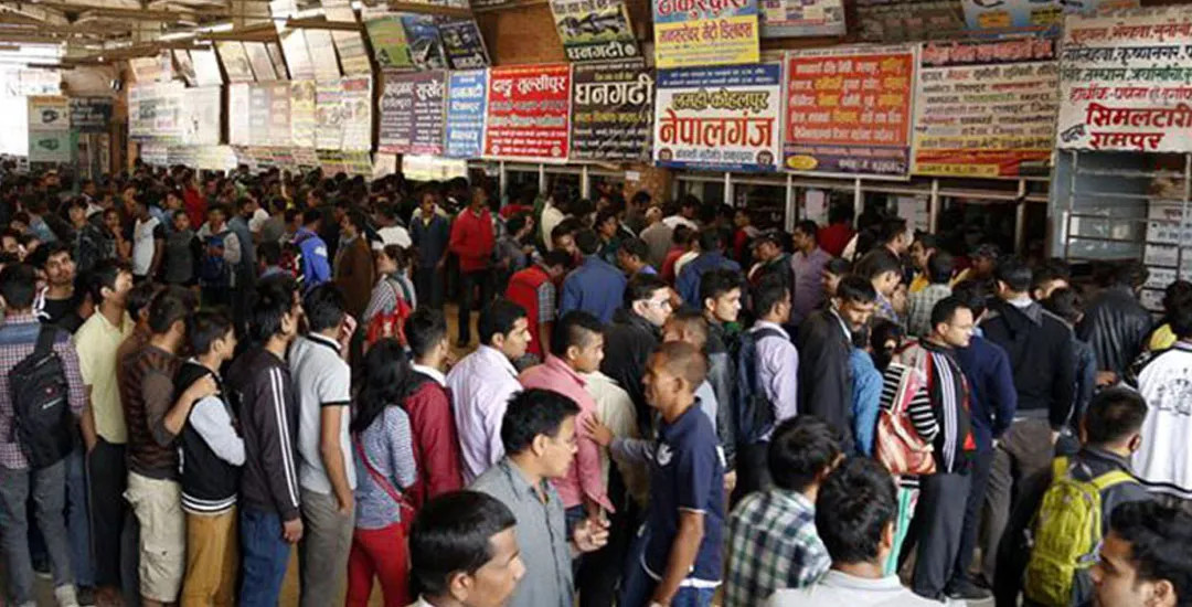 यात्रु चाप बढ्दै, सडक बिग्रिएकै कारण अग्रिम टिकट वितरणमा चुनौती