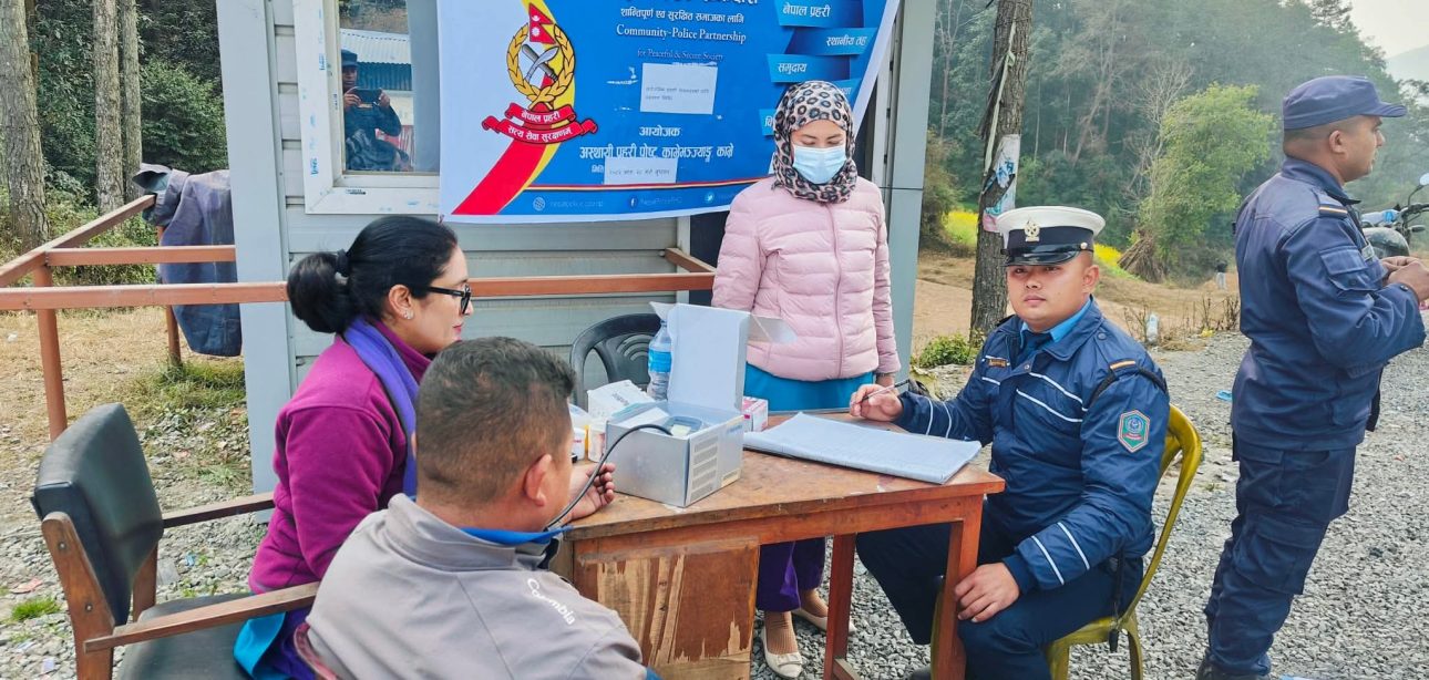 दुर्घटना न्युनिकरण अभियान: काभ्रेमा ६५ चालकको स्वास्थ्य परीक्षण