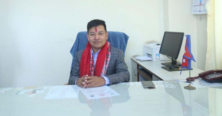 ६५ वर्षे यात्रामा राससले देशका सबै परिवर्तनको दस्तावेज तयार गर्‍यो