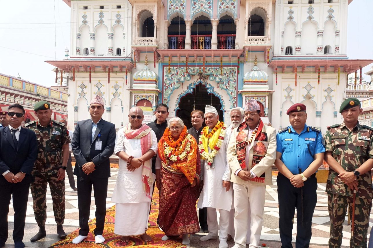 जनकपुरधाम पुगेर प्रधानमन्त्री कार्कीले गरिन् धार्मिक दर्शन