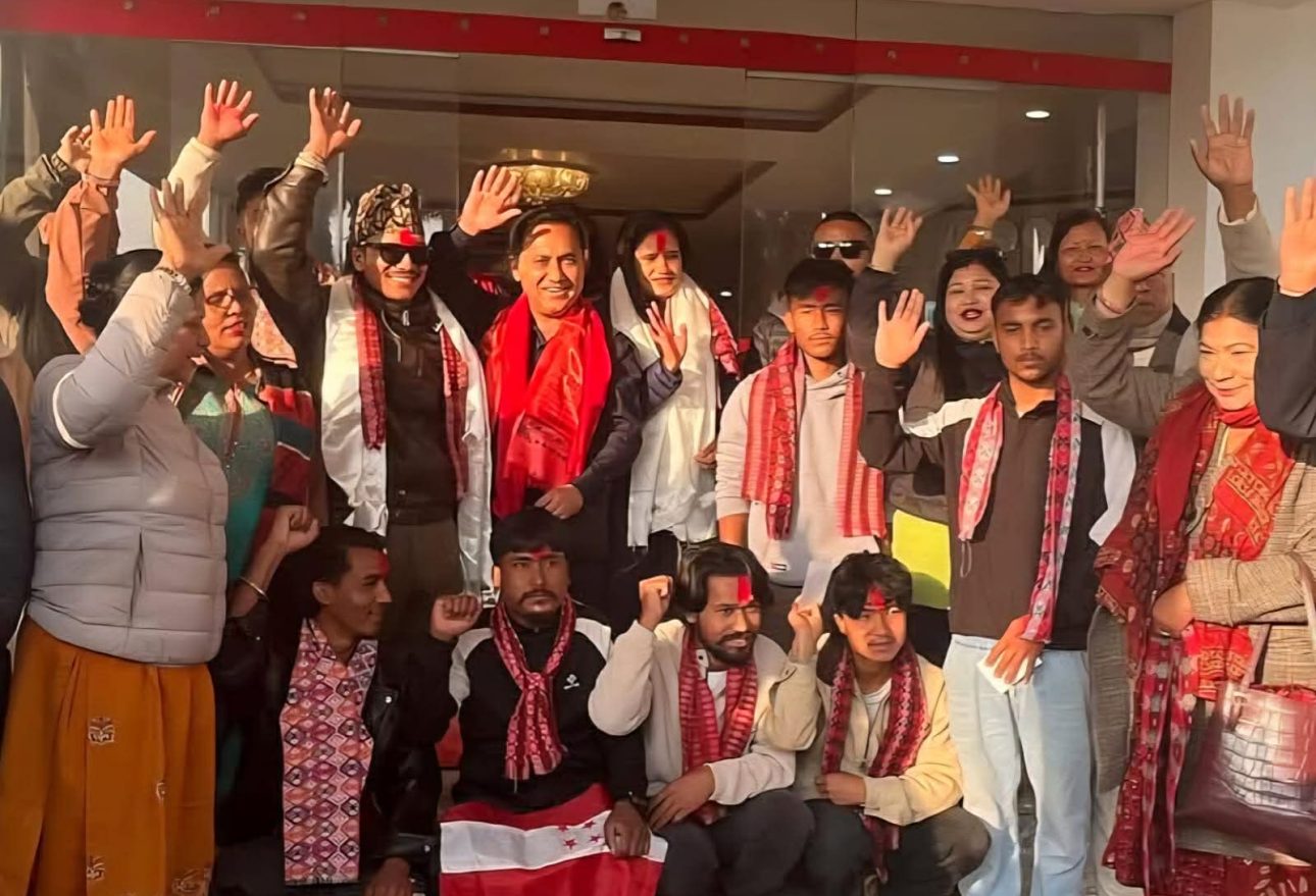 रास्वपा कर्णालीकी संस्थापक महामन्त्री र सुर्खेतका कार्यवाहक सभापति कांग्रेस प्रवेश