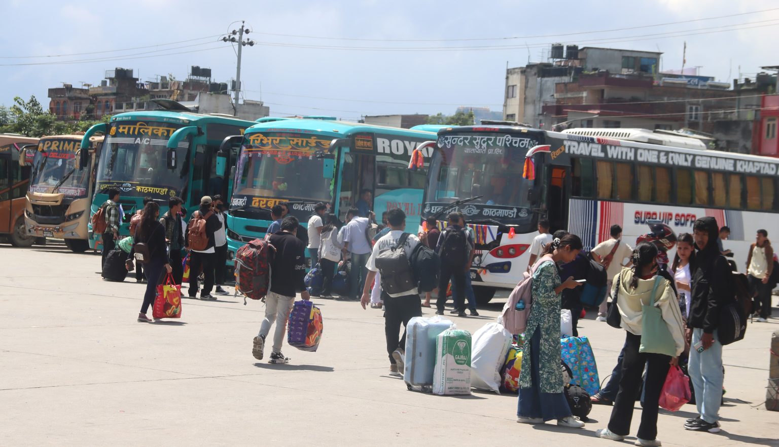 बागमतीमा सार्वजनिक सवारी भाडा वृद्धि, उपत्यकामा करिब २६ प्रतिशत बढ्यो