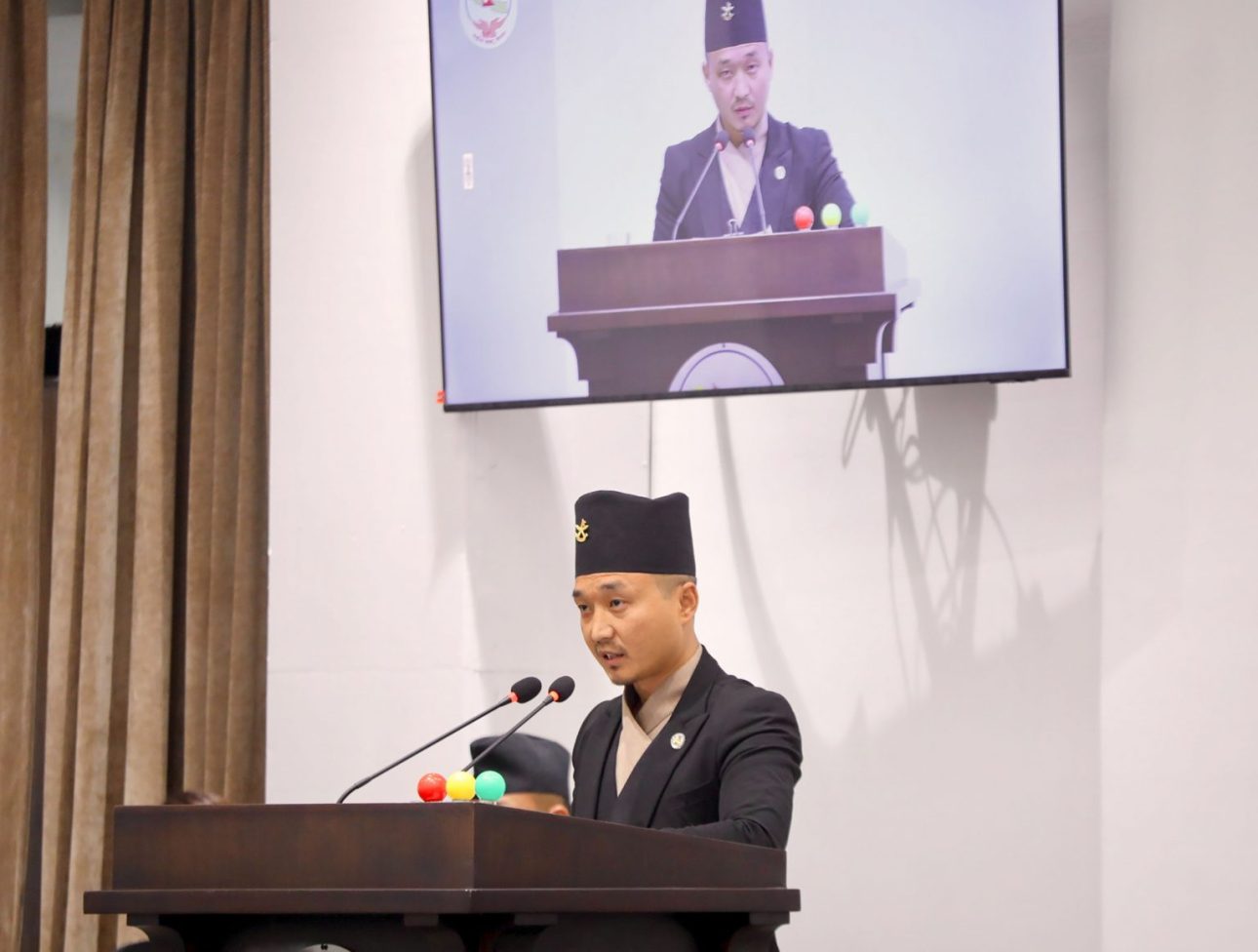 प्रतिनिधिसभामा गृहमन्त्रीद्वारा तीन अध्यादेश पेश