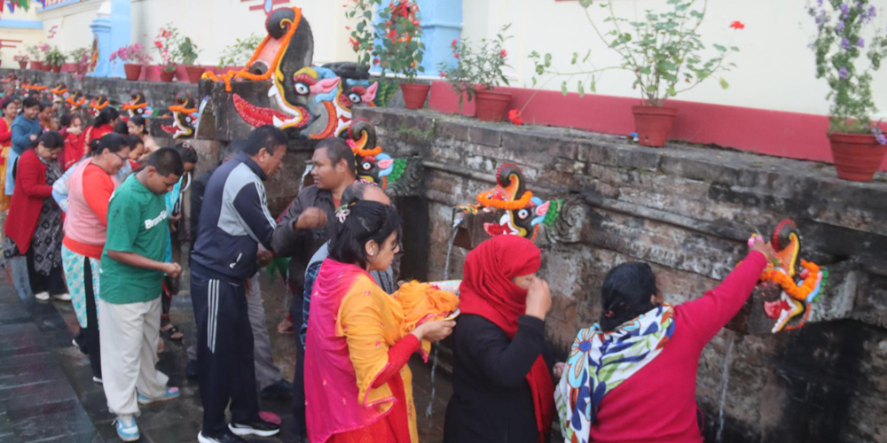 चैत पूर्णिमामा बालाजु बाइसधारा मेला, स्नानले मुक्तिनाथ–गोसाइँकुण्डको पुण्य मिल्ने विश्वास