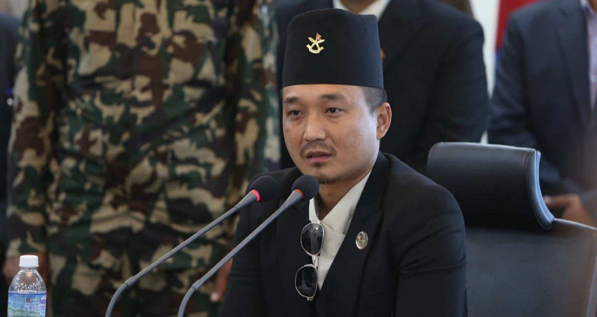 सीमा तस्करी रोक्न गृहमन्त्री गुरुङको निर्देशन