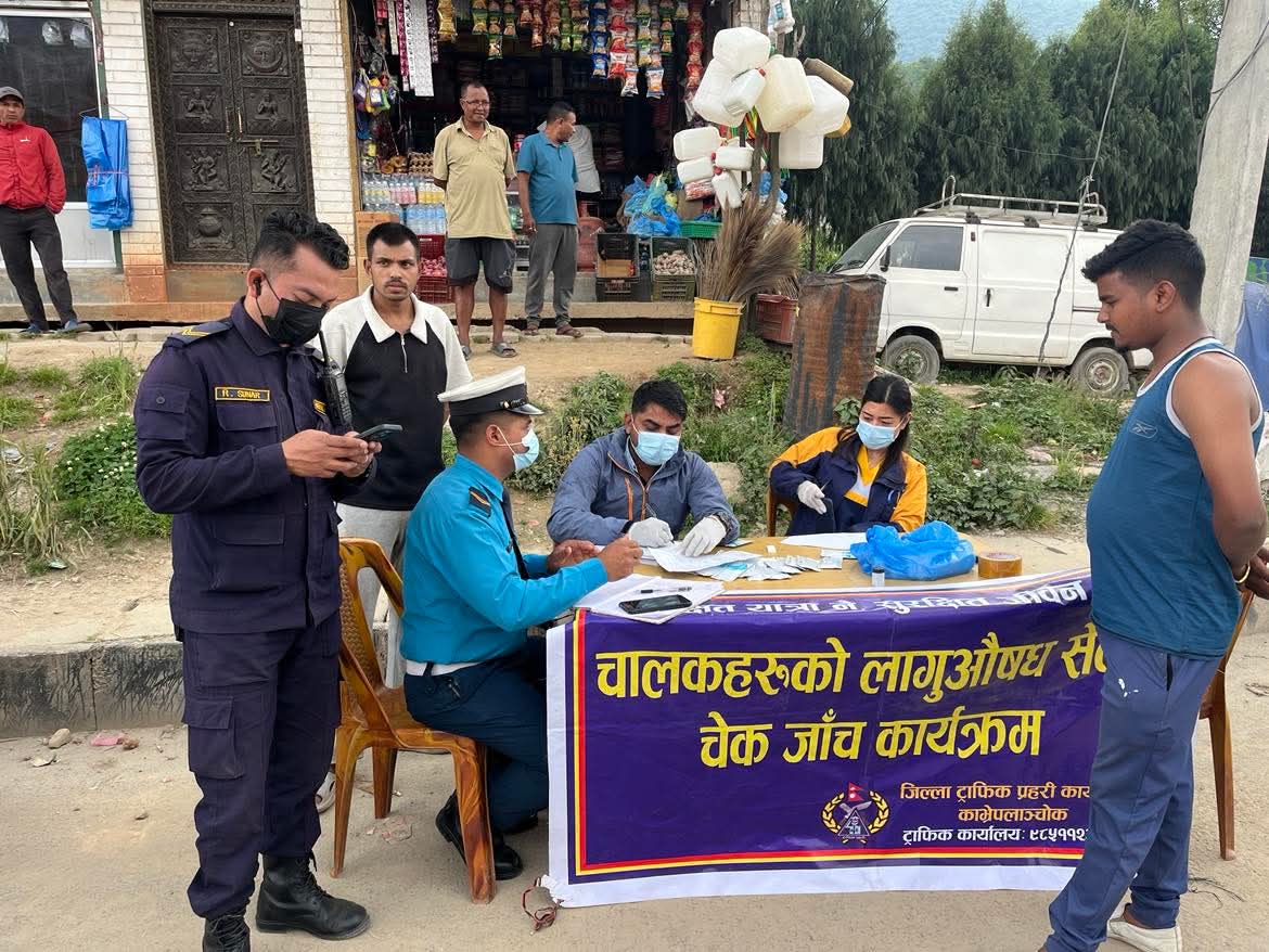 काभ्रेमा ‘लापसे’ गरेर सवारी चलाउने चालक धमाधम नियन्त्रणमा