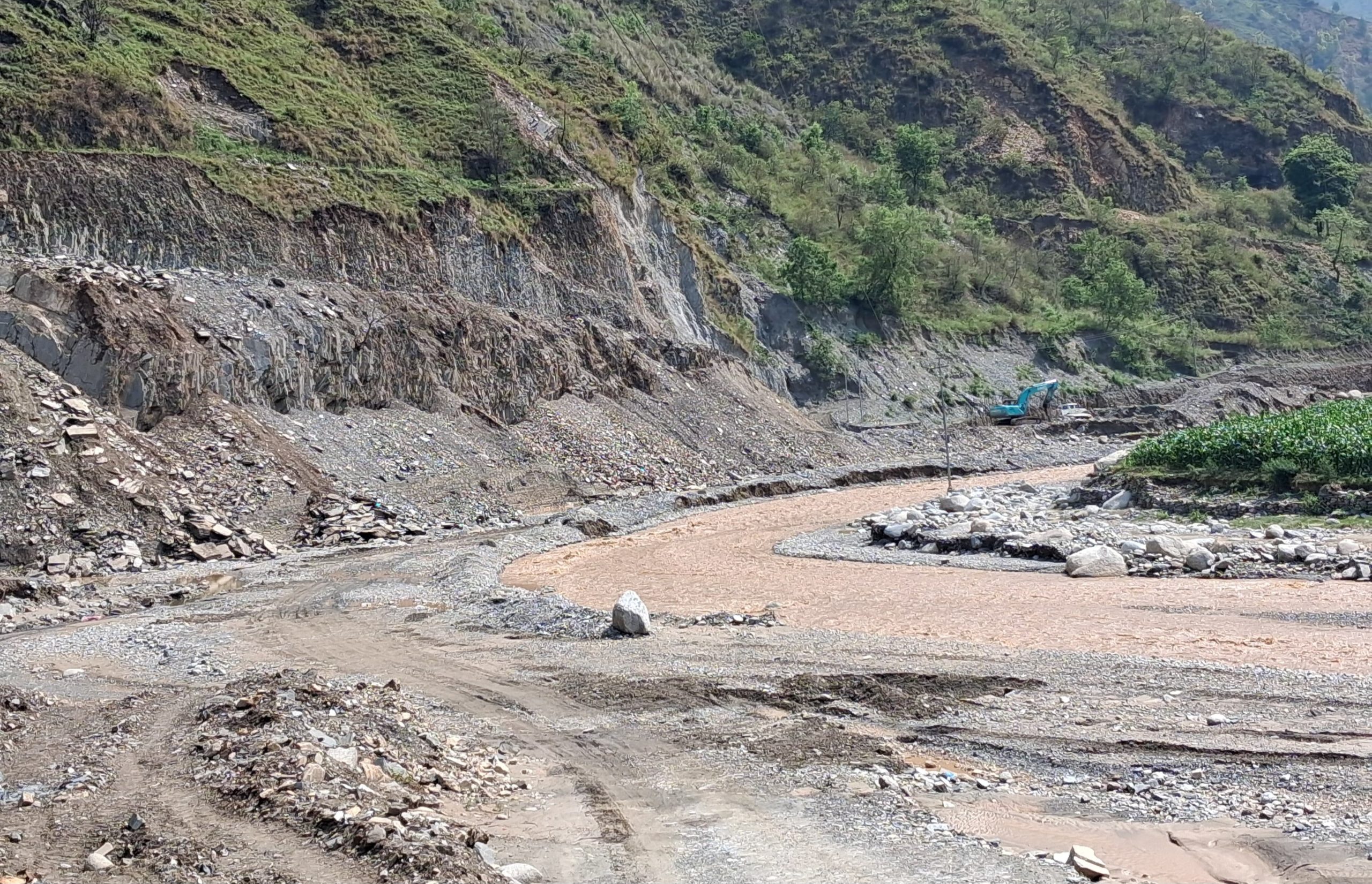 बिपी राजमार्गमा राति ५ देखि बिहान ५ बजेसम्म आवागमन रोक