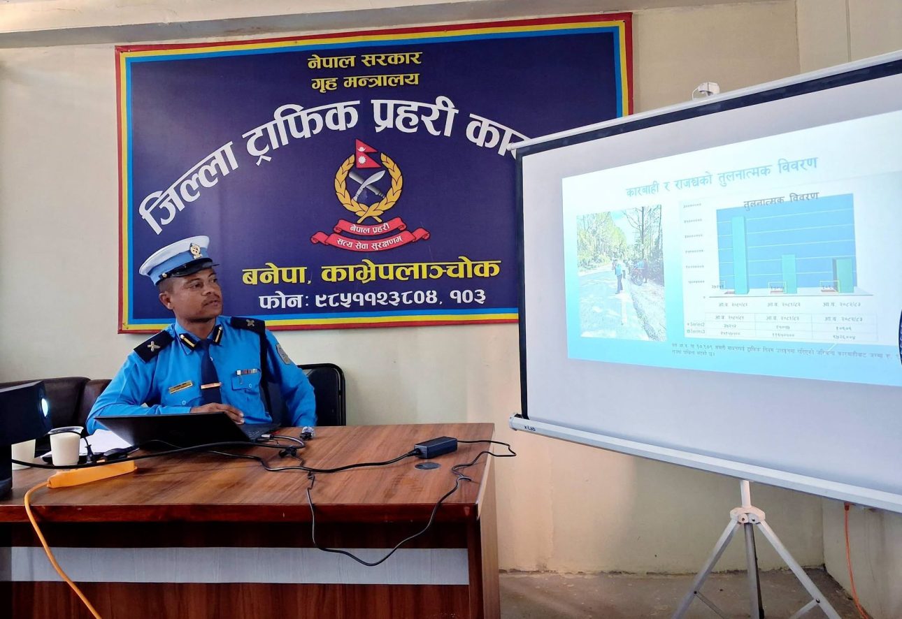 ‘जरिवाना होइन, जनचेतना’ – काभ्रे ट्राफिकको अभियानले दियो सकारात्मक नतिजा