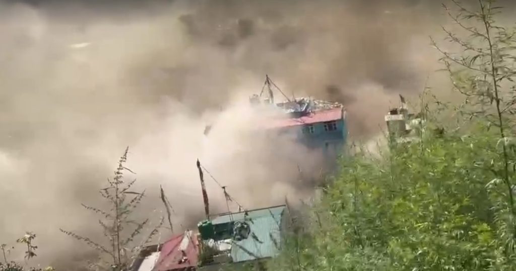 रसुवामा बाढीले तीन प्रहरी कार्यालयमा क्षति