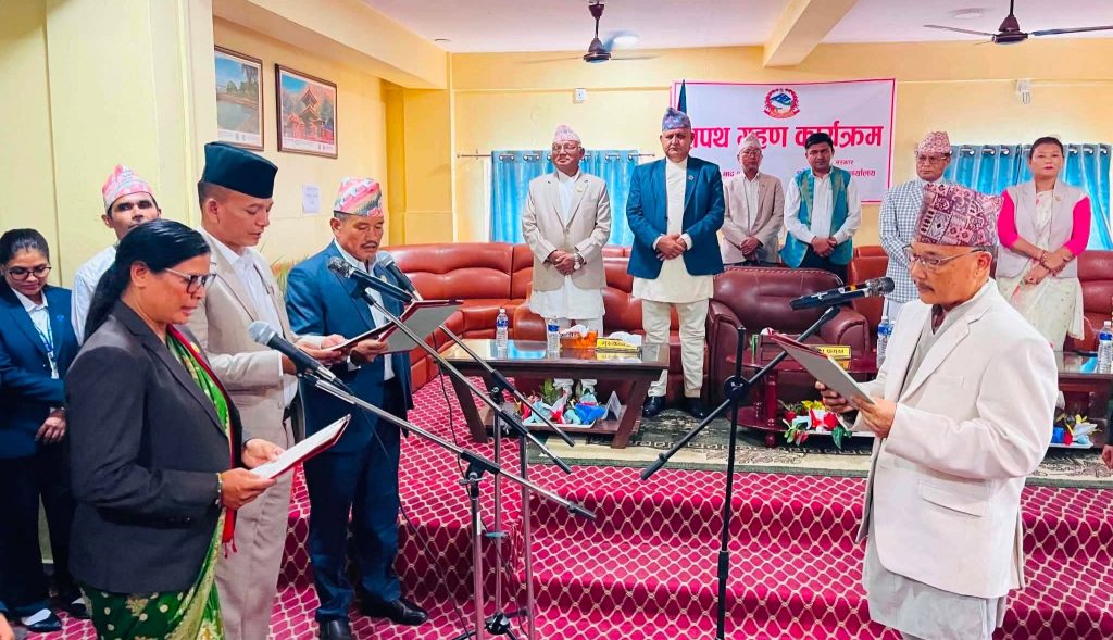 लुम्बिनीमा तीन नयाँ मन्त्री, पुराना मन्त्रीको जिम्मेवारी फेरियो