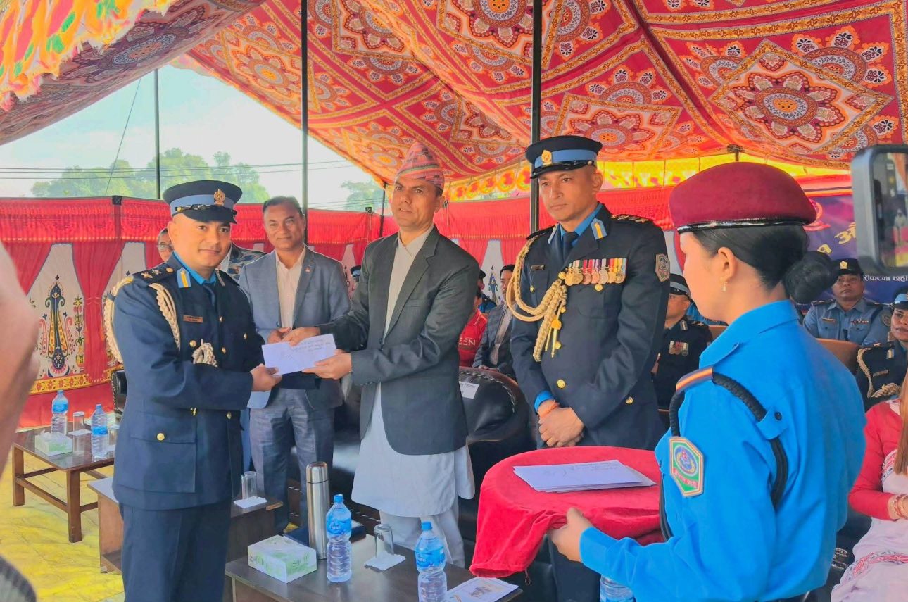 डीएसपी राकेश थापा पुरस्कृत