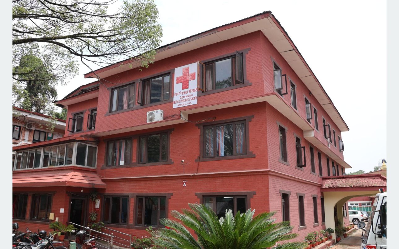 ब्लड बैंकमा रगतको मौज्दात सकियो, रक्तदान गर्न रेडक्रसको आग्रह